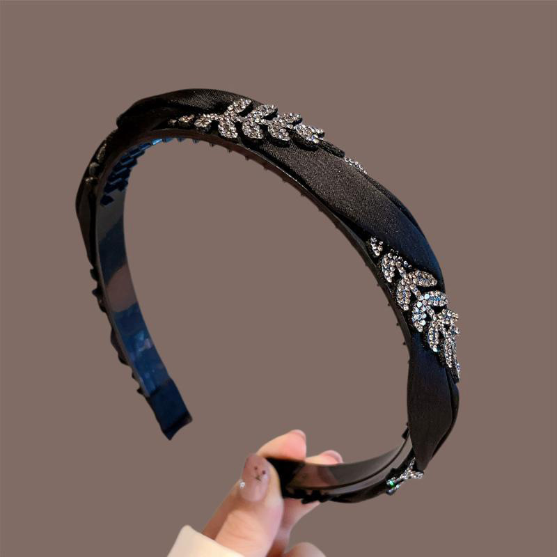 2025 New trendy and versatile hair band with teeth, simple hair clip, face wash, go out headband, pressure hair tie, elegant hair accessory details Picture
