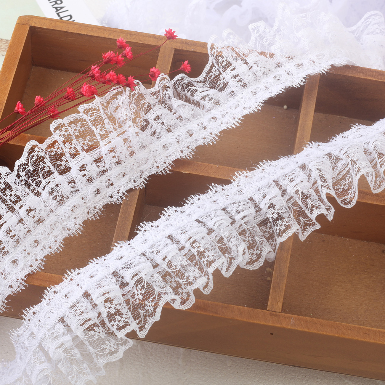 5cm three-layer lace clothing, home textiles, skirts, craft accessories, toys, discounted lace details Picture
