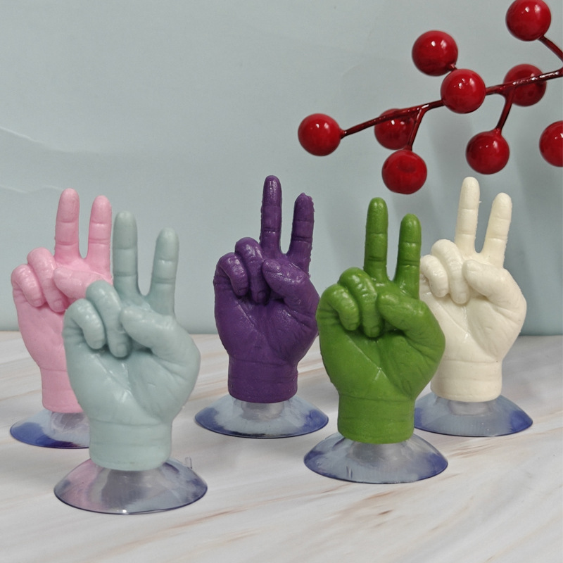 Wholesale of creative cross-border elastic stretchable international gesture funny little hand toys and funny prank little hand model toys