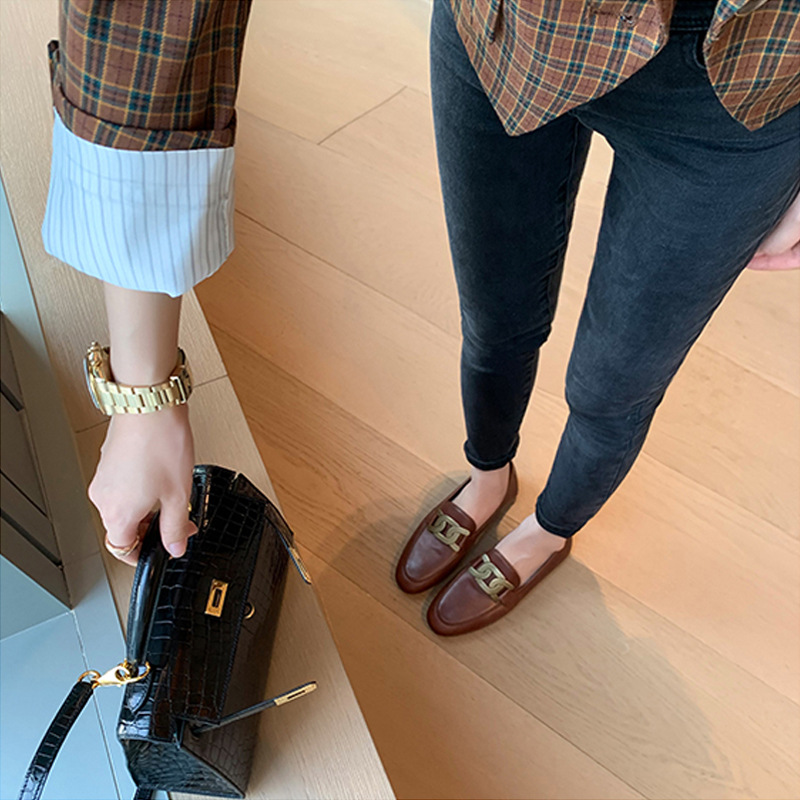Grape Mother With Thick Soled Loafers Women's Spring And Autumn Shoes Retro Small Leather Shoes British Style Women's Shoes Summer Application Scenario