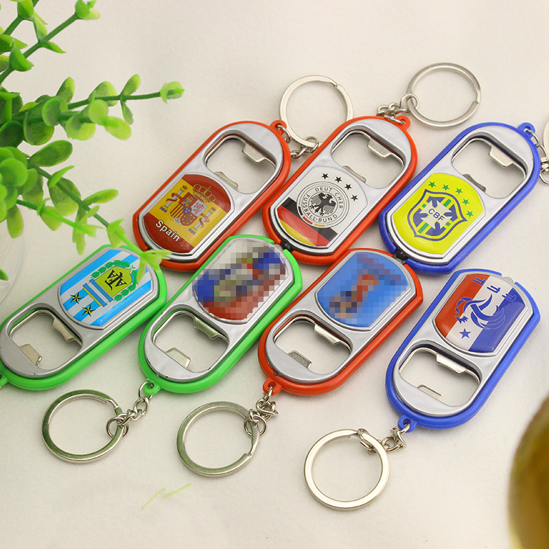 2026世界杯周边纪念品商场吉祥物钥匙扣纪念品包包挂饰礼物吊饰