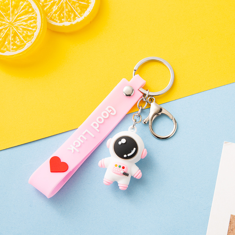 Astronaut action figure keychain astronaut cartoon bag Gift pendant Wholesale car silicone leather rope keychain Application Scenario