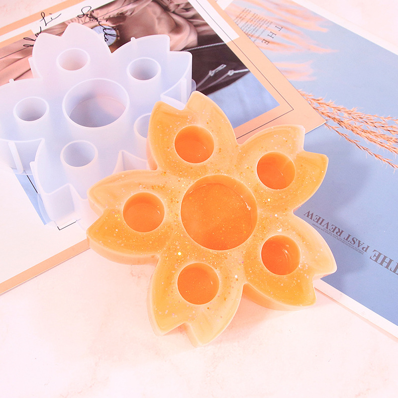diy silicone mold for multi-hole candle holders with resin coating, heart-shaped hearts, five-pointed stars, flower aromatherapy ornaments and table molds Application Scenario