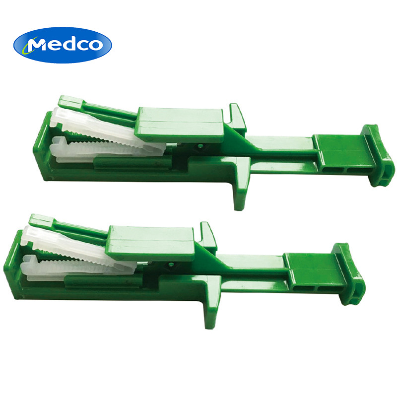 Cross-border exclusive disposable umbilical cord cutter, sterilized aseptically, portable for single use, easy to operate