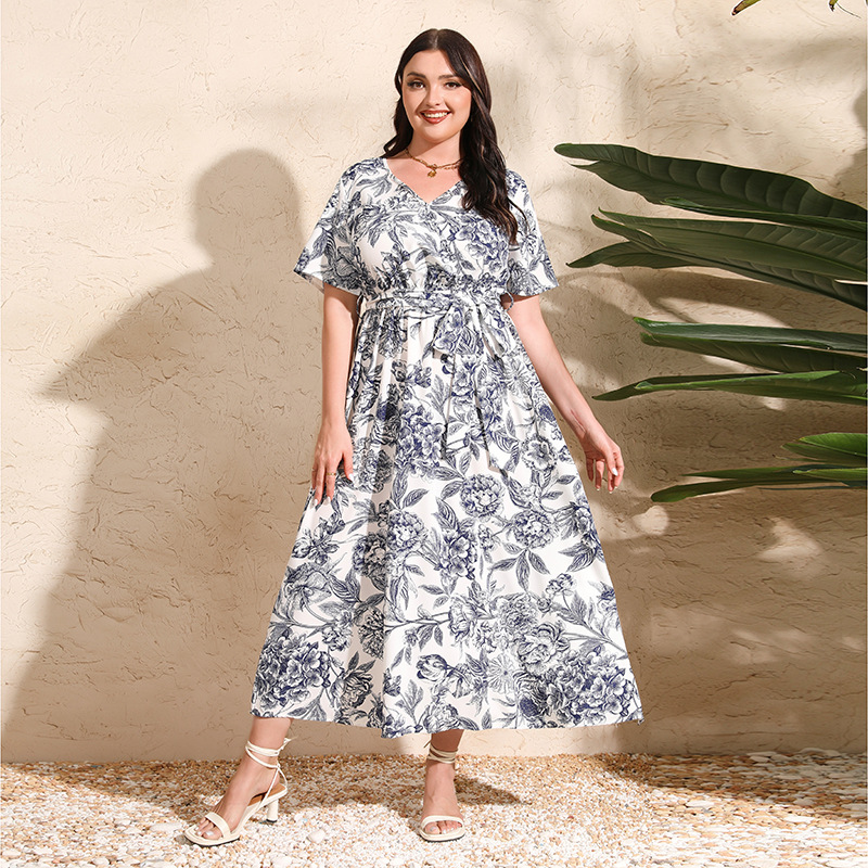 2024 Cross-border new French-style elegant plus-size dress with a V-neck, short sleeve and cinched waist, featuring a simple floral design Specification image