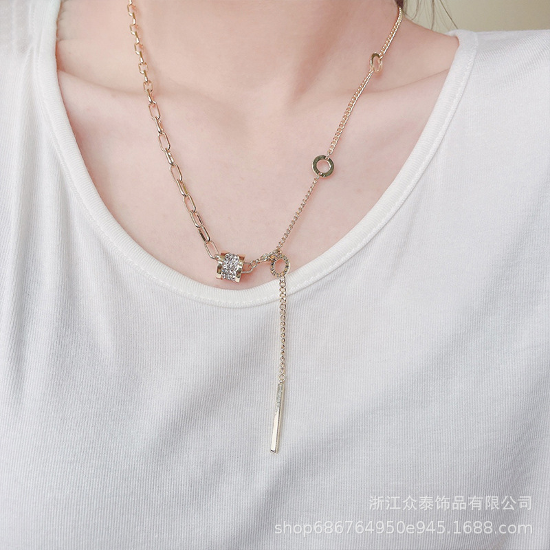 Obi's new Luwayong pendant fashion simple diamond inlaid high-grade sense of light luxury design adjustable pendant collar ornaments women details Picture