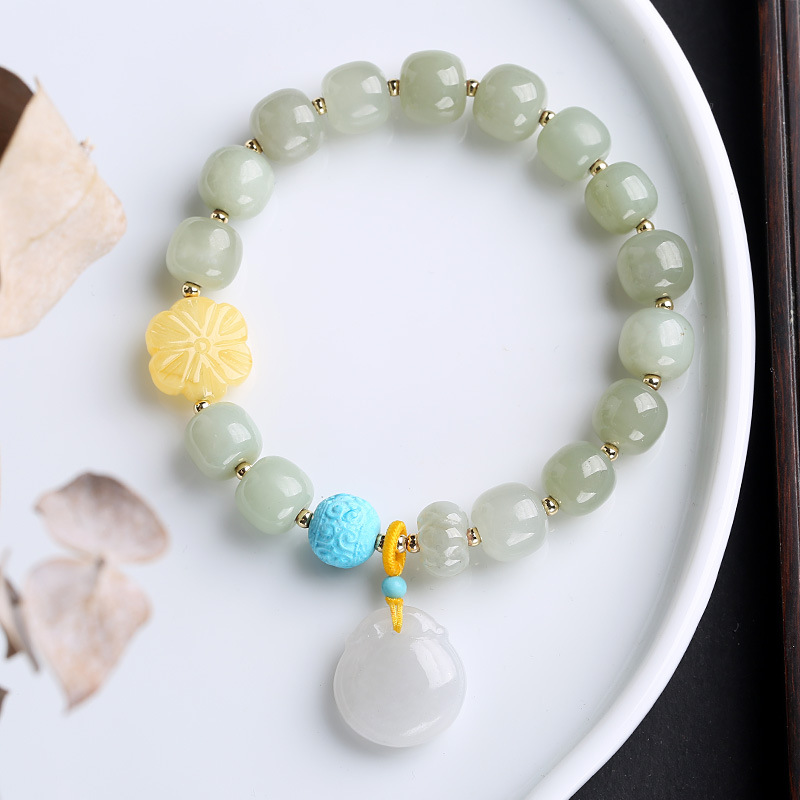 Natural gradient Hetian jade pendant peace lock bracelet, amber flower and turquoise meander bead retro jewelry for women