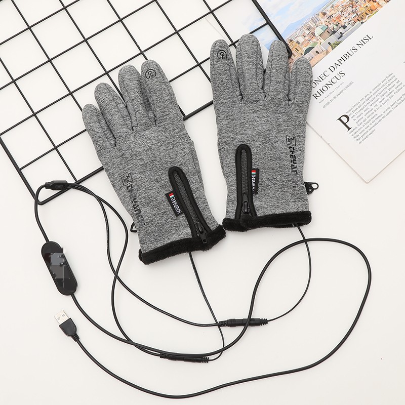 Cross-Border Winter Heating Gloves Touch Screen Charging Five-Finger Heating Gloves Sports Ski Electric Heating Gloves Application Scenario