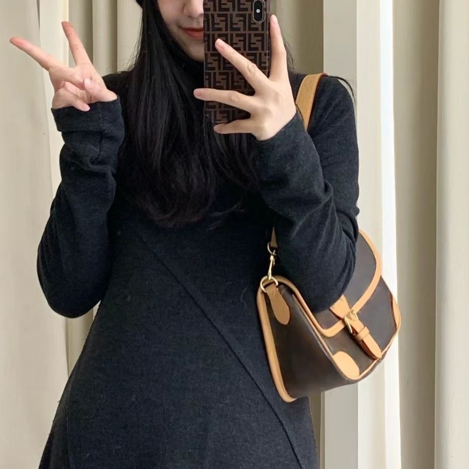 男士渠道货法棍包老花宽肩带单肩斜挎腋下包颗粒感强油润质感菱形点阵皮具男包袋详情5