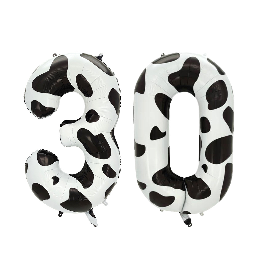 40 Inch Cow Print Digital Balloon Us Version Opalescent Aluminum Film Simple First Birthday Party Decoration Balloons Application Scenario