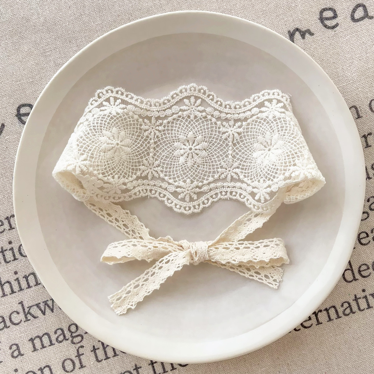 ins Korean-style girls' hair accessories, baby headscarves, fontanelle protection headbands, sweet princess lace protection headwear for babies Specification image