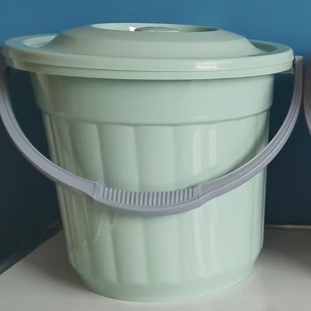 水泥桶/饮水桶/保温杯塑料配件/提水器/方形桶产品图