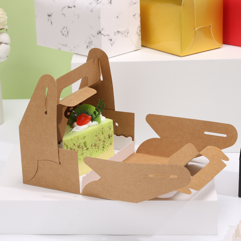 Hand-held pastry box, kraft paper baking cut pieces, mousse dessert packing box, afternoon tea packaging box, snowflake pastry box Application Scenario