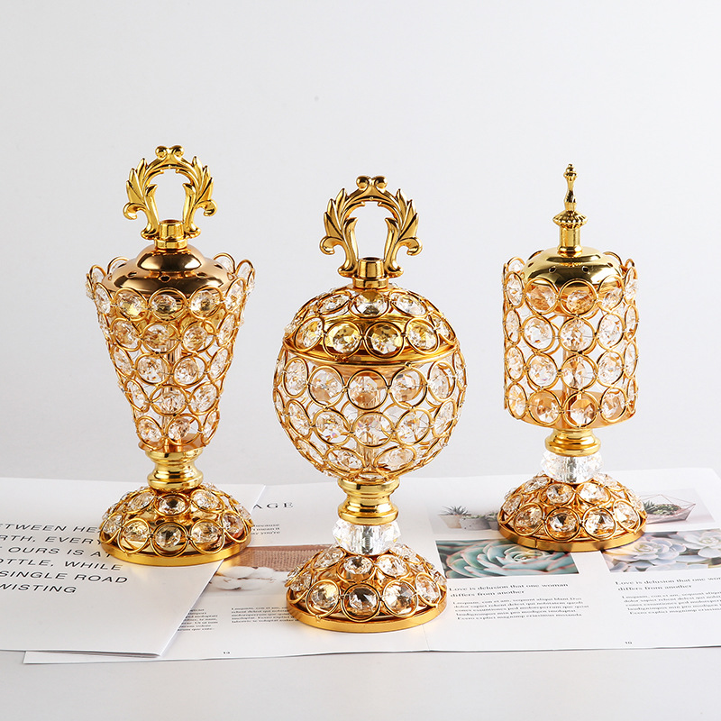 Cross-Border Creative Gold Hollowed-Out Metal Incense Burner Middle East Arabian Tabletop Incense Burner Middle East Incense Burner details Picture