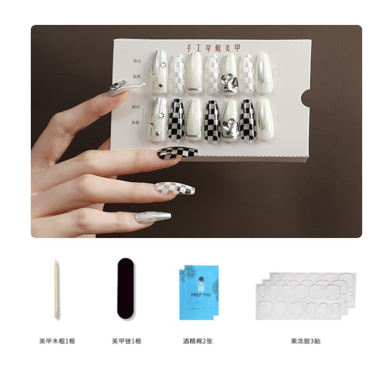 30 pieces of handcrafted nails, checkered nail patches, trapezoidal finished nail pieces, wholesale of fake nails from Asia, Japan and South Korea Item Picture