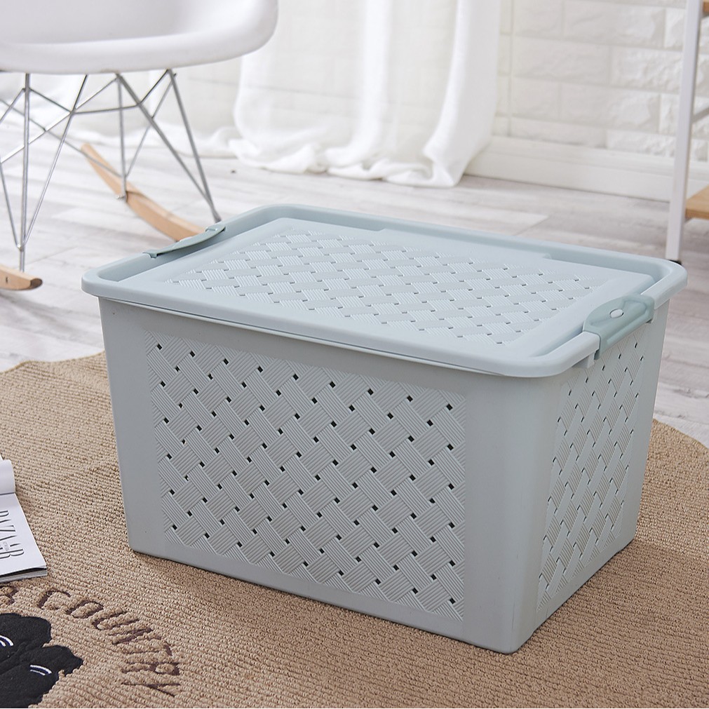 Covered clothing storage box, simple snack organization box, woven storage basket, large square Application Scenario