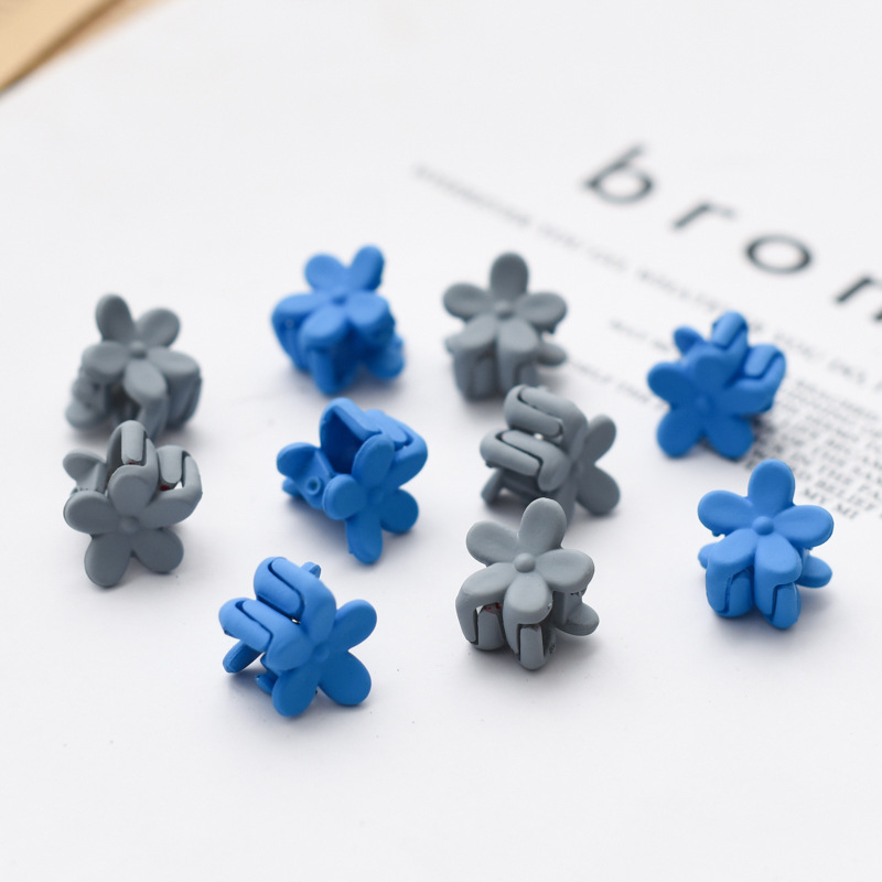 Cute little hair clips for children, small grab clips, cartoon hair clip clips for little girls, plum blossom matte plastic edge clips, hair accessories pic 10