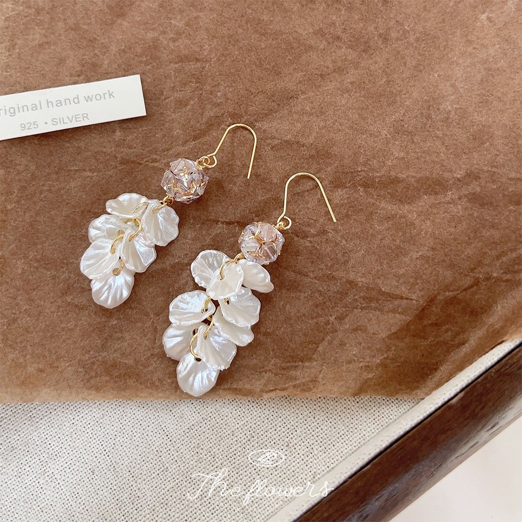 The actual product is very beautiful ~ Forest-style trendy fairy long zircon tassel leaf earrings, handcrafted design, sweet and charming earring factory Specification image