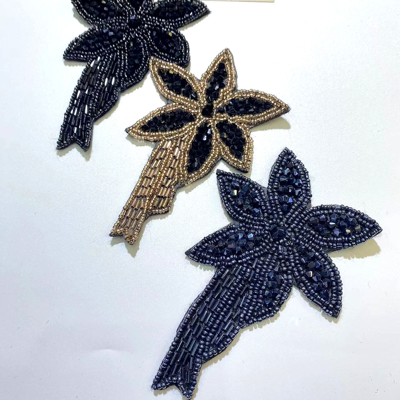 European and American hair accessories, hair bands and headbands, clothes, bags, hats, shoes, accessories and accessories, crystal and pearl accessories manufacturers Specification image