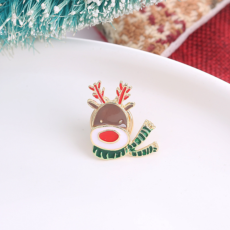 New Christmas Tree Elk Brooch Alloy Cute Cartoon Christmas Elements Corsage Clothing Accessories Vintage Badge