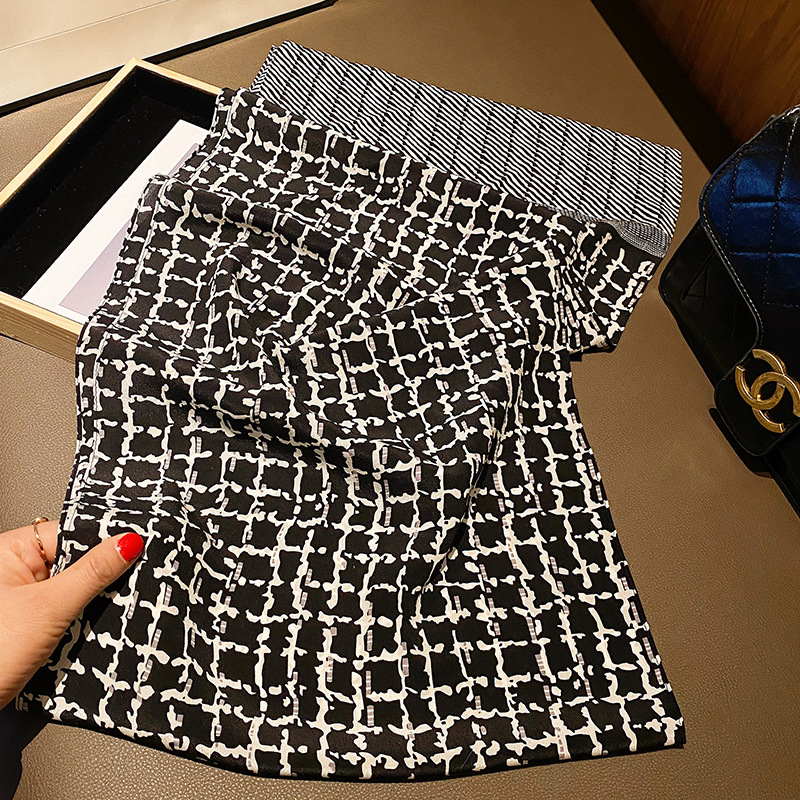 French Black And White Check Silk Scarf 100% Mulberry Silk Ladies Scarf Silk Crepe De Chine Plain Fringed Print Specification drawing