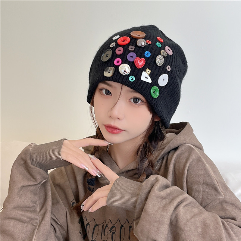 Niche Design Multicoloured Button Woolen Hats Children's Autumn And Winter Personality Pile Hats Show Face Small Knitted Hats Cold Hats