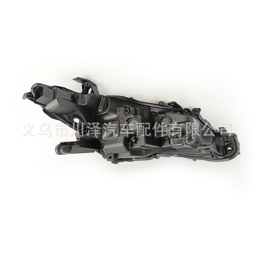 Suitable for the headlamp base and rear shell of the 2018-20 Toyota Camry details Picture