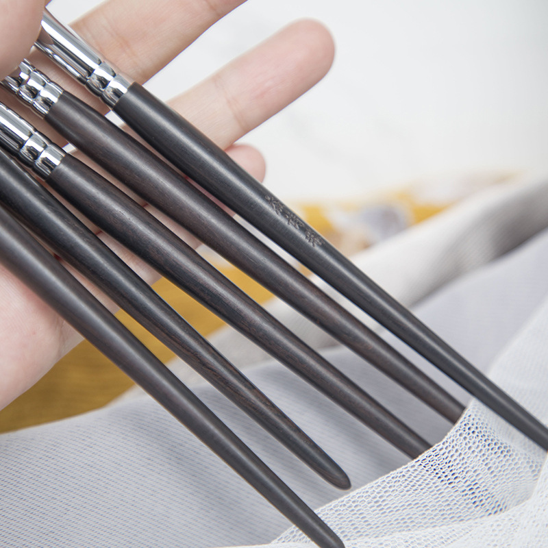 Jiesilin Wanguchang New Series Purified Wool Eye Set Brush Eye Shadow Brush Smudging Spread Color Brush Cangzhou Makeup Brush Application Scenario