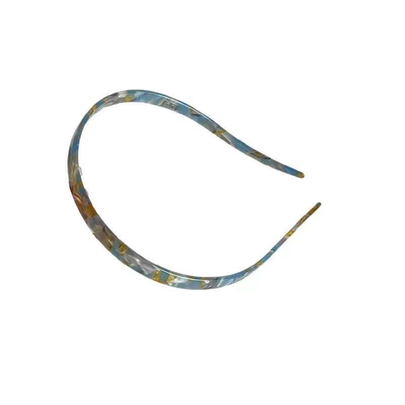 A new summer 2024 collection of hairbands for women, featuring a fine headband with a high-end feel and a niche style Item Picture