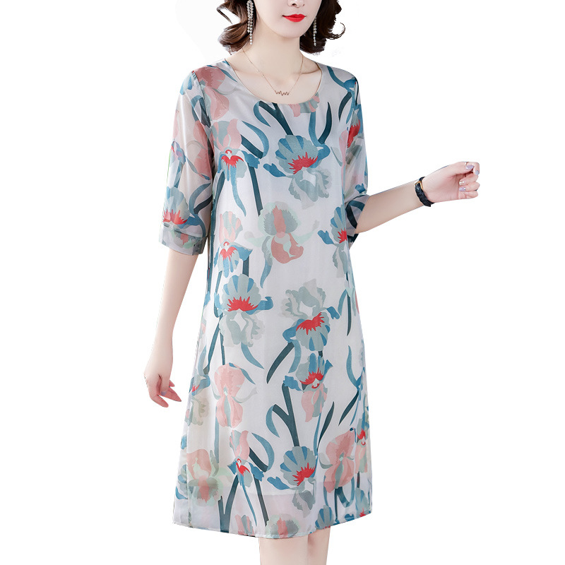 Petite mom summer dress, middle-aged dress, plus-size to cover the belly, 2022 new style of middle-aged and elderly women's chiffon dress Item Picture