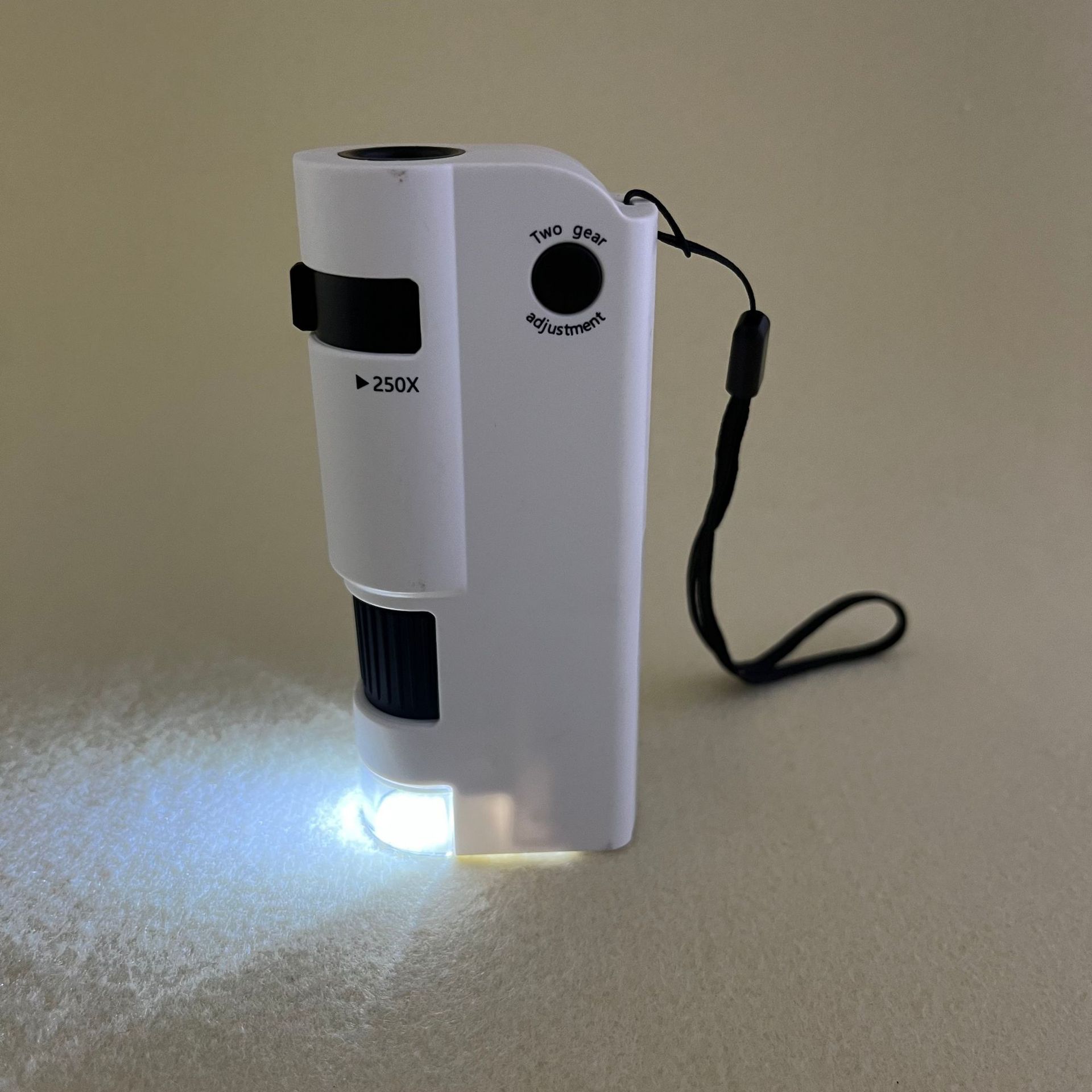 New 100-250x variable magnification UV banknote detector microscope observation magnifying glass with light source