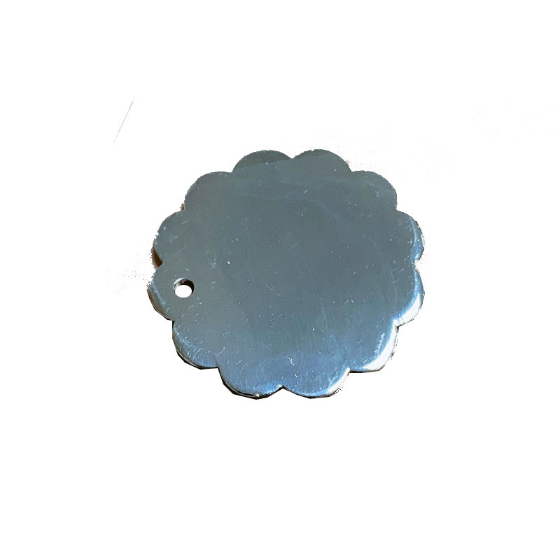 Manufacturer's in-stock pet dog brand, cute cartoon sunflower dog collar, pendant, anti-loss engraved pet accessory Item Picture