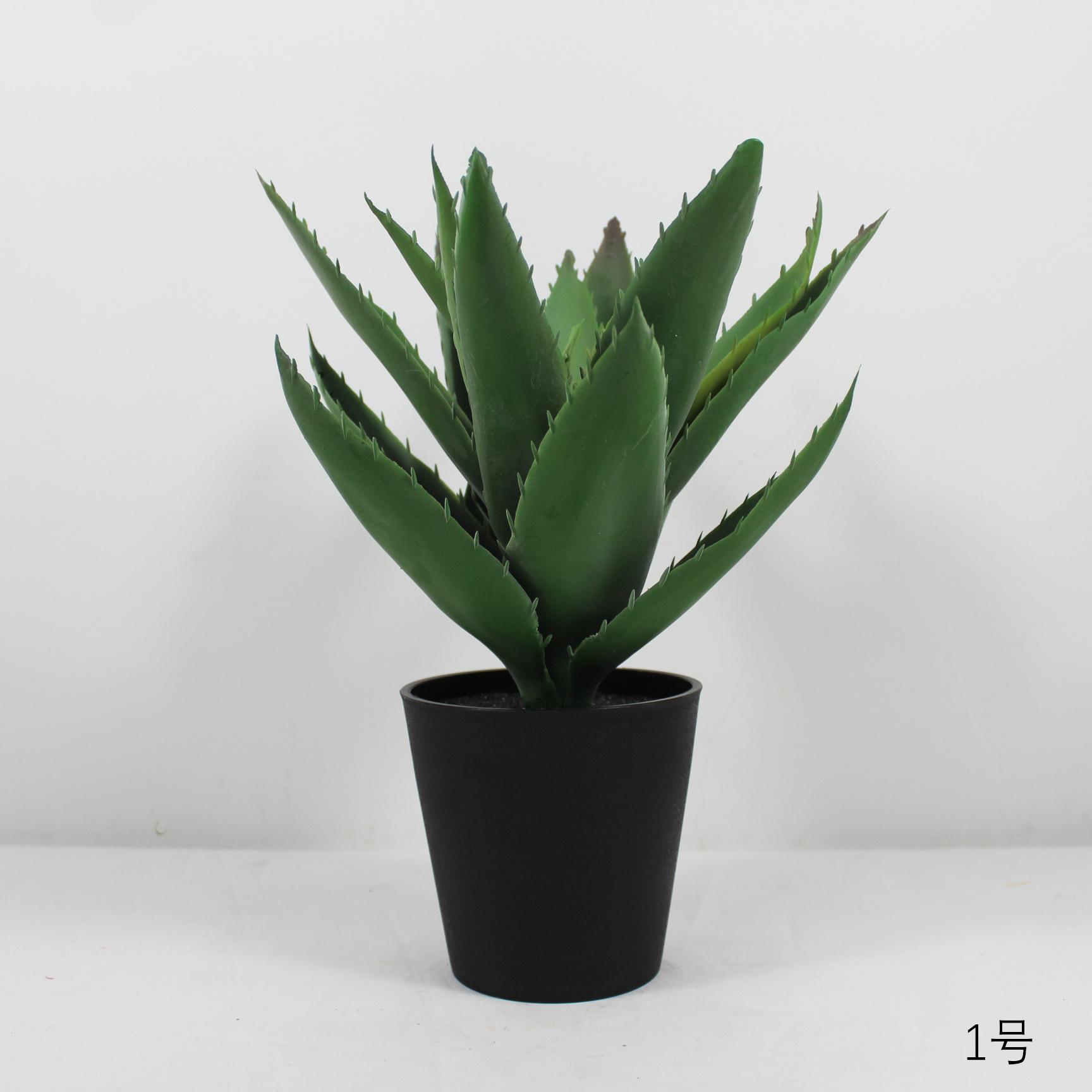 Artificial aloe vera potted plant, mini indoor decoration, artificial tree, artificial small green plant, Nordic artificial green plant ornament, reed Specification image