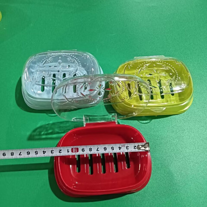 Transparent flip-top soap boxes, colored plastic soap boxes, wholesale of daily necessities for one-yuan stores details Picture