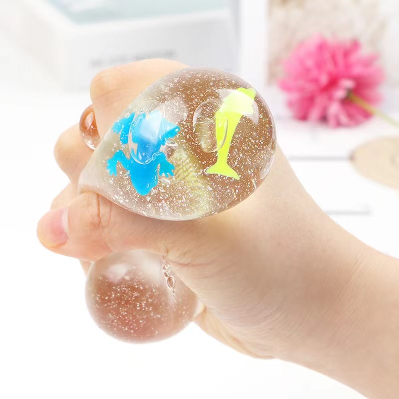 Amber Maltose New Explosive Tiktok Hot Soft Slow Rebound Decompression Toy Pinch Ball Application Scenario