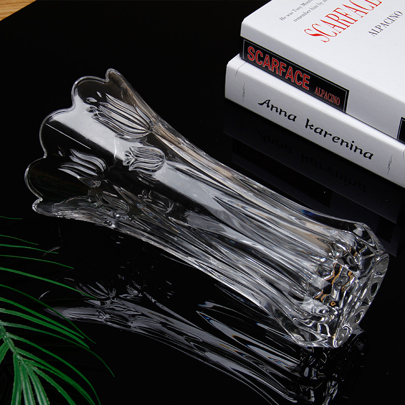 Manufacturer orders transparent glass vases, simple machine-pressed glass vases, wholesale living room ornaments, large vases details Picture