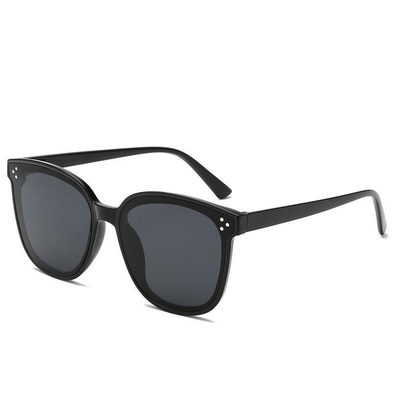 Sunglasses for men driving with polarized light and UV protection, sunglasses for women looking powerful, the same style as Korean trendy stars Item Picture