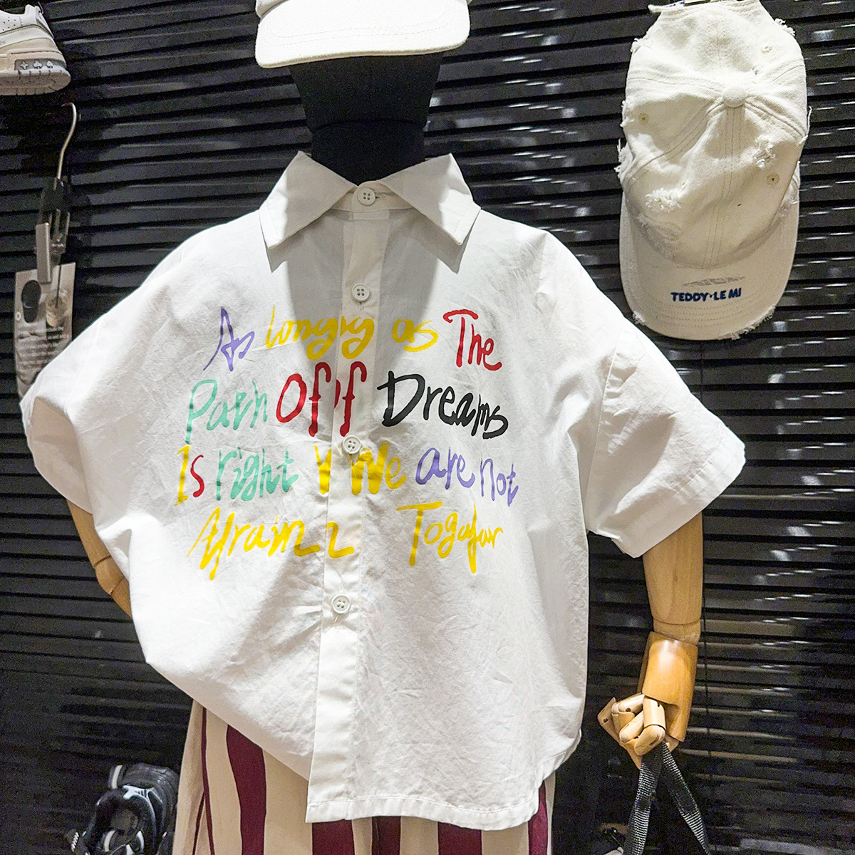 Children's shirts, summer Korean style girls' shirts, casual letter trendy boys' shirts Application Scenario