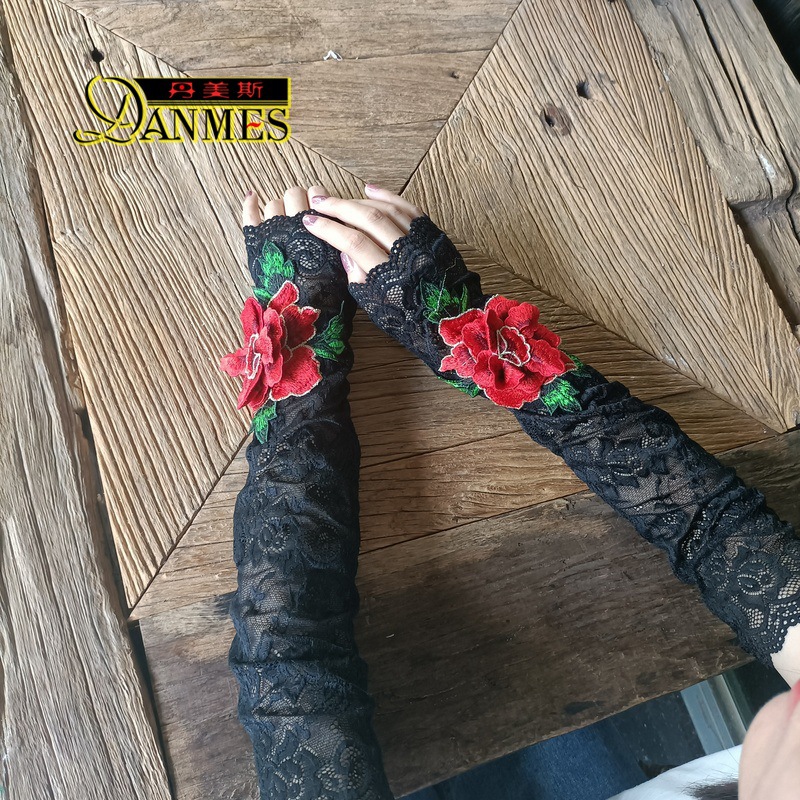 丹美斯新款民族风刺绣手套手袖刺绣国潮风服饰搭配街拍出游防晒夏