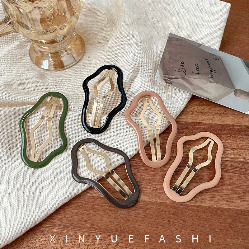 Cloud Hollowed-Out Broken Hair Bb Clip Forehead Bangs One-Line Side Clip Hair Clip Headdress Hair Clip Back Of Children's Head details Picture