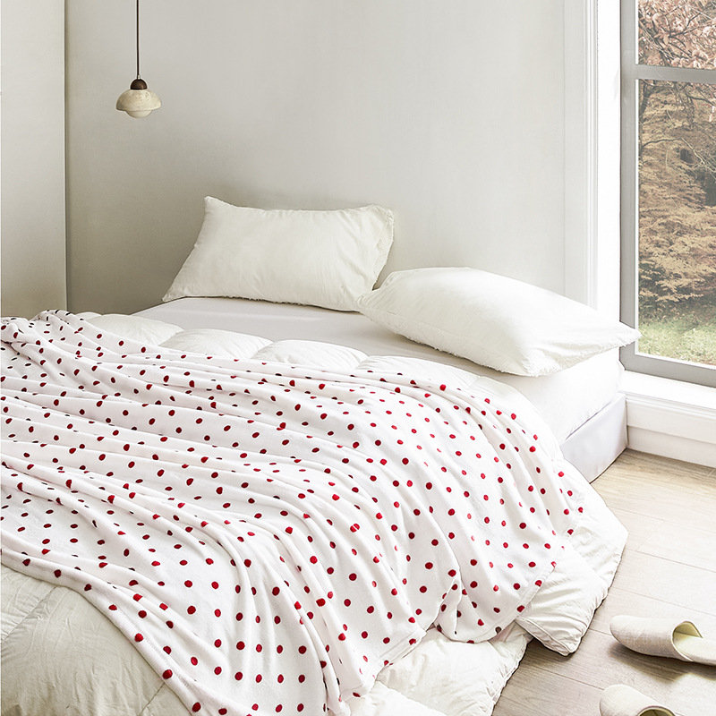 Lively Plain Nap Blanket Sofa Cover Blanket Summer Blanket Cover Air Conditioned Blanket Printed Flannel Blanket