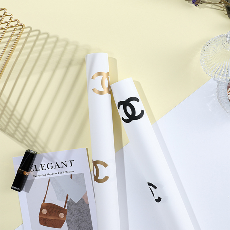 新款 简约大牌双C 包装纸 防水花艺包花纸 花店花束包装纸资材细节图