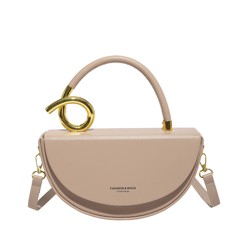 A niche design bag for women 2025 cross-border new fashion autumn and winter retro crossbody bag with a high-end underarm saddle Item Picture