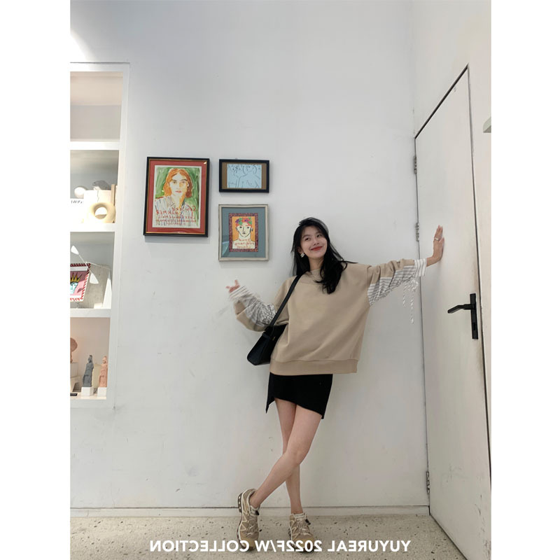 Deconstructing the dazzling pink patchwork hoodie for women's 2022 Spring and Autumn new Design sense niche top coat for autumn and winter women's wear Application Scenario