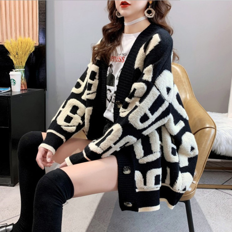 Korean-style towel embroidery fashionable loose and lazy style letter knitted coat, new autumn and winter color-blocking sweater women's cardigan Specification image