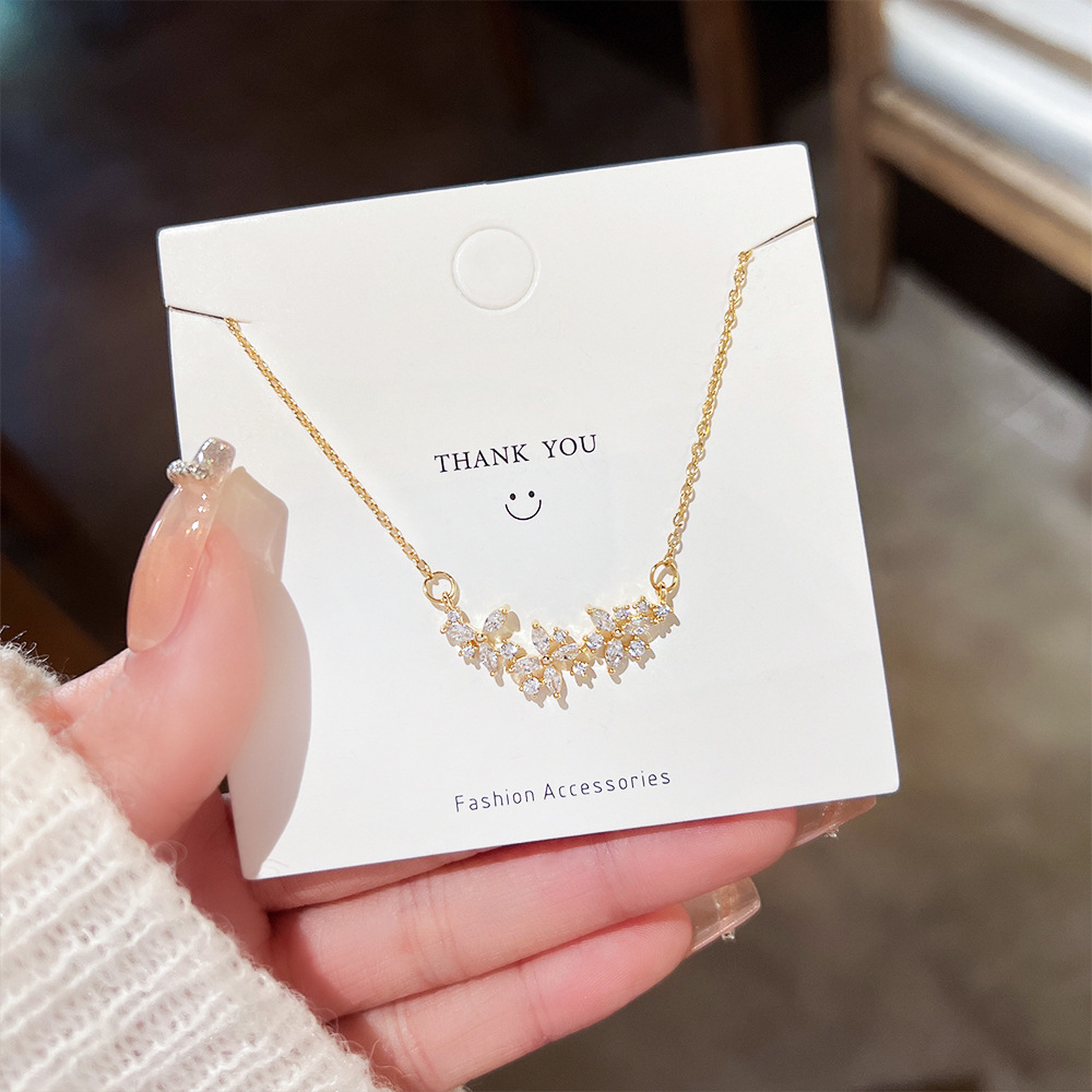 Spring And Summer New Petal Zircon Necklace Women's Titanium Steel Color Preserving Simple Exquisite Clavicle Chain Niche Super Fairy Pendant Specification drawing