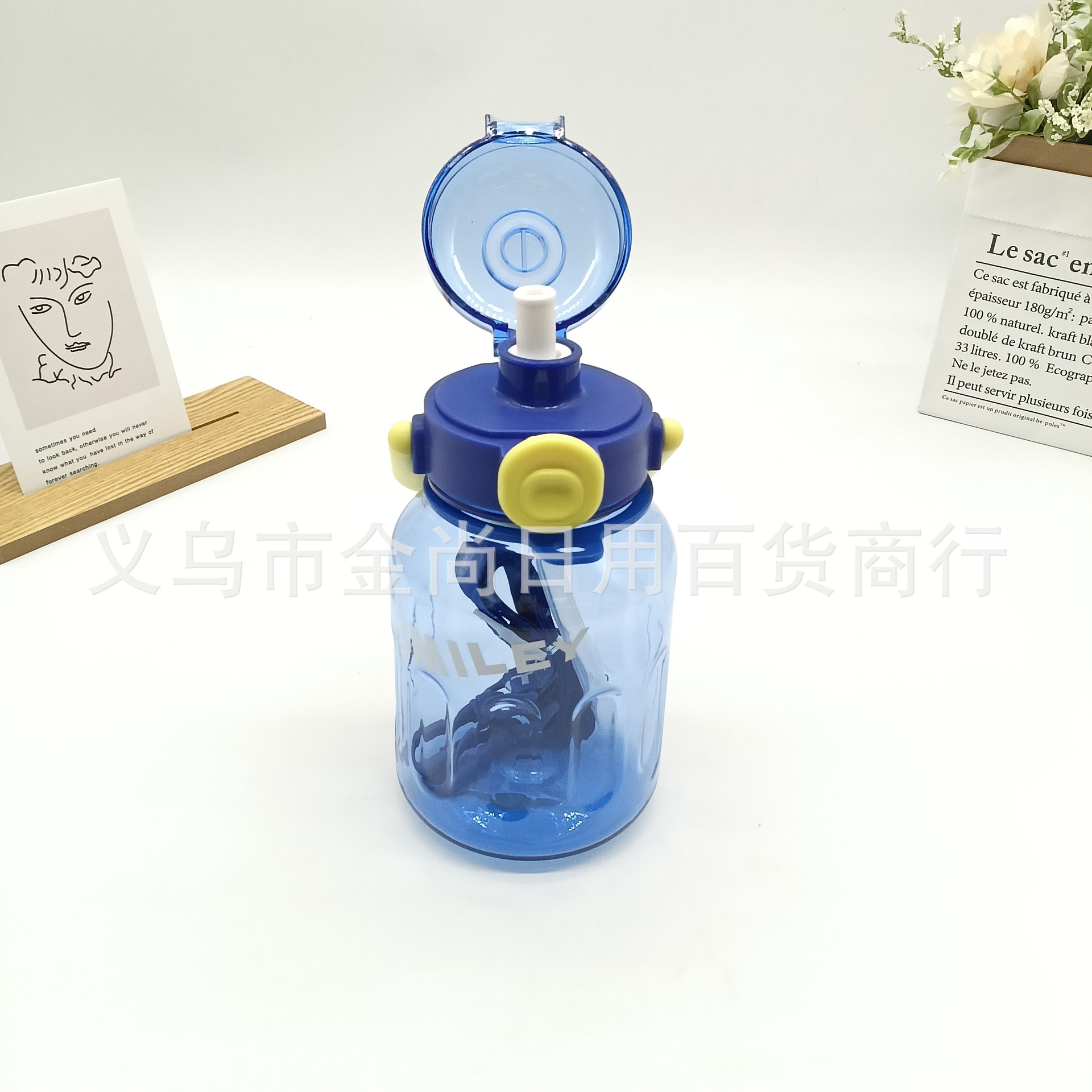 Portable outdoor sports color-blocking space cups, anti-drop water bottles, cross-border wholesale transparent water cups details Picture