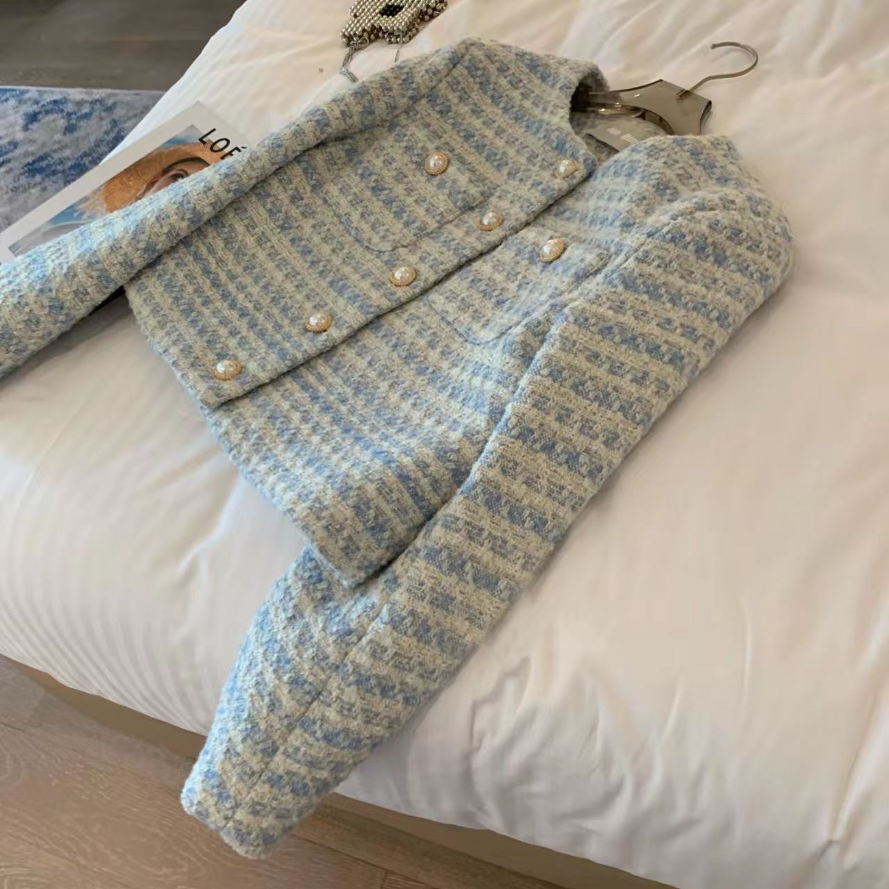 Autumn and winter women's Chanel-style coat 2022 Spring and Autumn new French design sense, small loose short and elegant top details Picture