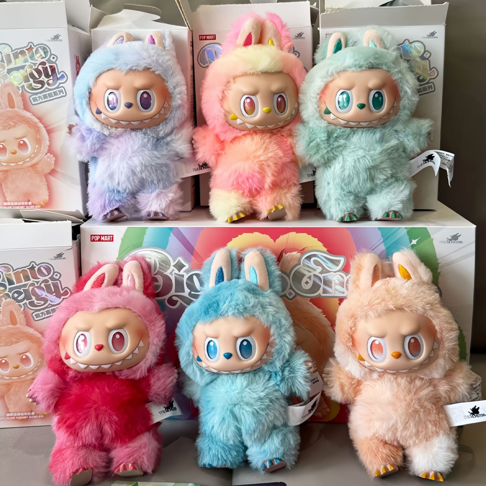 labubu3.0 Gradient Color Labubu Third Generation Edition Vinyl Face Pendant Collector's Edition Heart-moving Macaron figurine Specification drawing