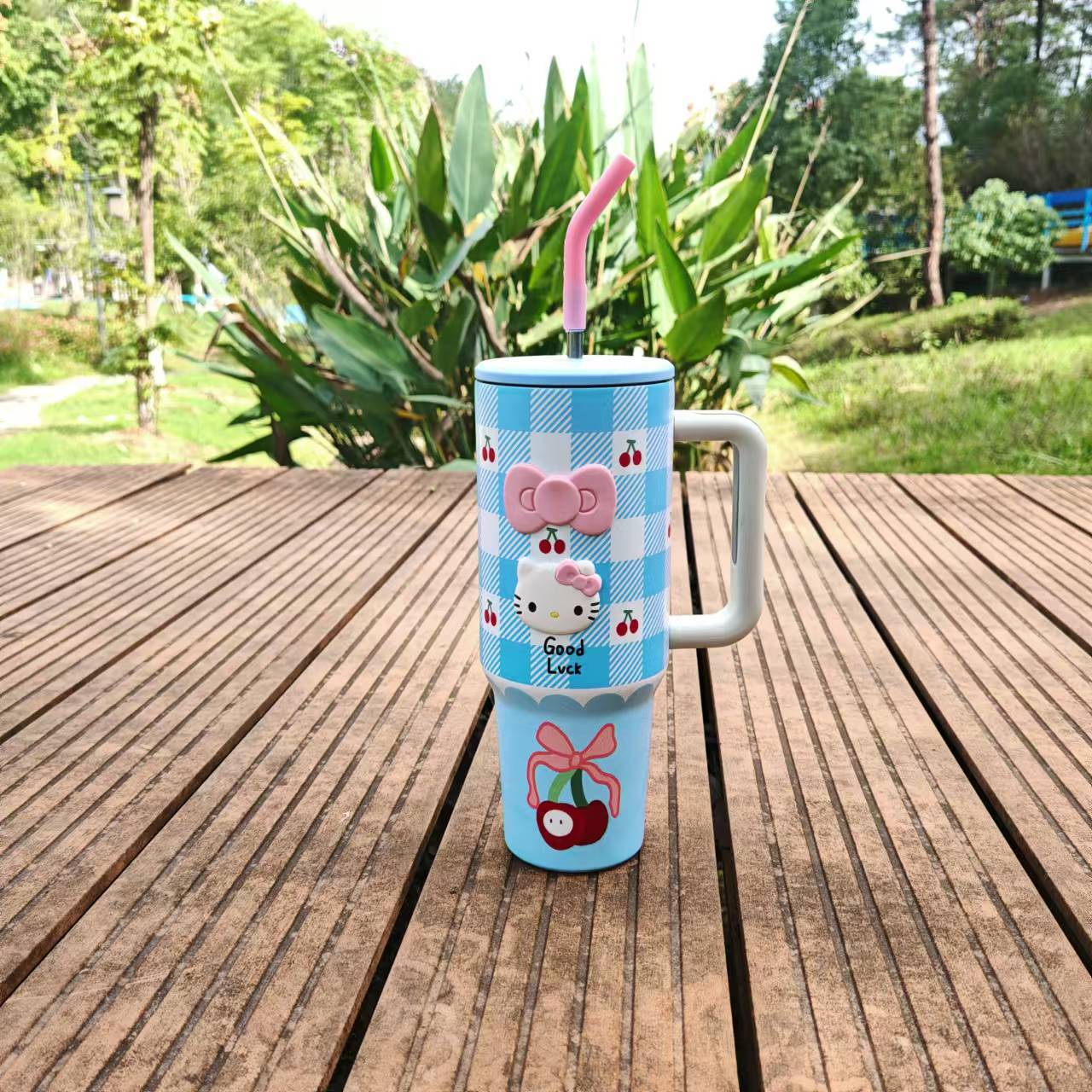 保温杯实物图